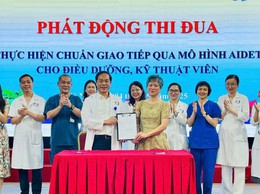 Bệnh viện Đa khoa Đống Đa phát động thi đua thực hiện chuẩn giao tiếp AIDET