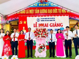 GẦN 16.000 HỌC SINH XÃ NỘI BÀI BƯỚC VÀO NĂM HỌC MỚI 2025 – 2026
