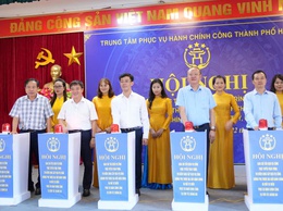 Hà Nội quy định cụ thể chức năng, nhiệm vụ, quyền hạn và cơ cấu tổ chức của 12 Chi nhánh thuộc Trung tâm Phục vụ hành chính công Thành phố