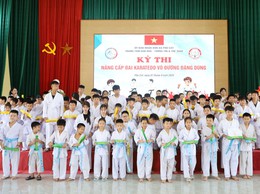 Xã Phú Cát tổ chức kỳ thi lên đai Karate cho 200 võ sinh