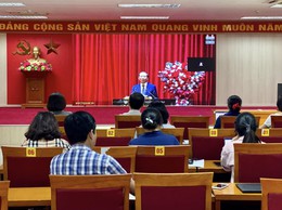 Cán bộ chủ chốt phường Dương Nội tham dự Lớp bồi dưỡng kiến thức, kỹ năng cho cán bộ lãnh đạo, quản lý xã, phường, đặc khu