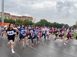 Lan tỏa phong trào rèn luyện thể dục thể thao qua Giải chạy Báo Hànộimới – Vì hòa bình 
