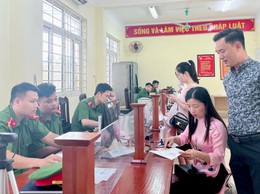 Công an xã Nam Phù tích cực chuyển đổi số