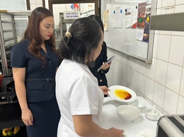 PHƯỜNG CỬA NAM TĂNG CƯỜNG CÔNG TÁC KIỂM TRA, ĐẢM BẢO AN TOÀN THỰC PHẨM, XỬ LÝ NGHIÊM CÁC CƠ SỞ KINH DOANH DỊCH VỤ ĂN UỐNG VI PHẠM TRONG ĐỢT CAO ĐIỂM A80 VÀ ĐẠI HỘI ĐẢNG CÁC CẤP NHIỆM KỲ 2025 - 2030