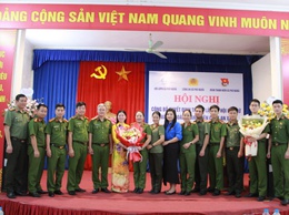 Hội nghị công bố quyết định thành lập Chi hội Phụ nữ và Chi đoàn Thanh niên Công an xã Phú Nghĩa