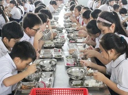 Dinh dưỡng học đường kết hợp với vận động