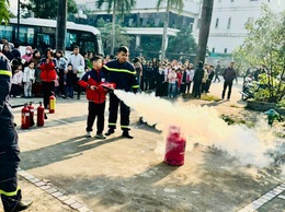 TRẢI NGHIỆM THỰC HÀNH PCCC: 