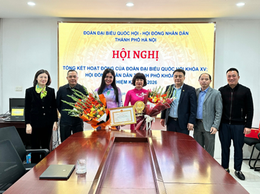 HĐND phường Bồ Đề tham dự Hội nghị trực tuyến tổng kết nhiệm kỳ 2021-2026 của Đoàn Đại biểu Quốc hội khóa XV và HĐND Thành phố khóa XVI.