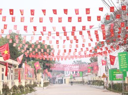 Xã đảo Minh Châu rực rỡ cờ hoa chào mừng Đại hội Đảng toàn quốc lần thứ XIV