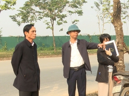 CHỦ TỊCH UBND XÃ HẠ BẰNG TRỰC TIẾP CHỈ ĐẠO LẬP BIÊN BẢN, XỬ LÝ VI PHẠM ĐẤT ĐAI, TRẬT TỰ XÂY DỰNG