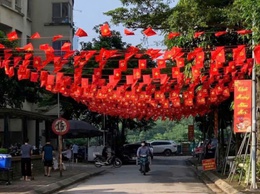 THÔNG BÁO CỦA ỦY BAN NHÂN DÂN THÀNH PHỐ VỀ VIỆC TREO CỜ TỔ QUỐC