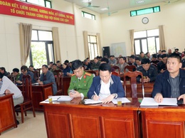 UBND xã Trần Phú tổ chức hội nghị triển khai tổng vệ sinh môi trường, đồng thời triển khai Kế hoạch tháo gỡ các điểm nghẽn về “Trật tự đô thị” và “Ùn tắc giao thông”