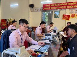 PHÒNG GIAO DỊCH NGÂN HÀNG CHÍNH SÁCH XÃ HỘI BA VÌ TÍCH CỰC THI ĐUA LẬP THÀNH TÍCH CHÀO MỪNG ĐẠI HỘI ĐẠI BIỂU TOÀN QUỐC LẦN THỨ XIV CỦA ĐẢNG