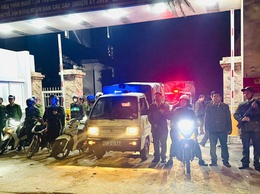 CÔNG AN XÃ VÂN ĐÌNH TỔ CHỨC TUẦN TRA ĐÊM BẢO ĐẢM AN NINH TRẬT TỰ PHỤC VỤ ĐẠI HỘI ĐẢNG TOÀN QUỐC LẦN THỨ XIV