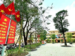 Thạch Thất rực rỡ sắc cờ, đồng lòng hướng về Đại hội XIV của Đảng