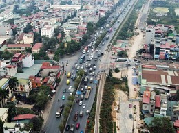 Gia Lâm triển khai đồng bộ giải pháp tháo gỡ điểm nghẽn ùn tắc giao thông