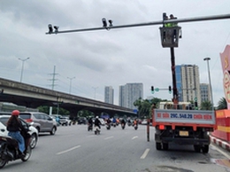 Hà Nội đẩy nhanh chuyển đổi số trong xử lý vi phạm giao thông