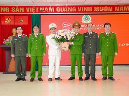 CÔNG BỐ QUYẾT ĐỊNH VỀ CÔNG TÁC CÁN BỘ