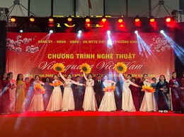 Phường Vĩnh Tuy tổ chức chương trình nghệ thuật “Vinh quang Việt Nam” chào mừng thành công Đại hội đại biểu toàn quốc lần thứ XIV của Đảng 