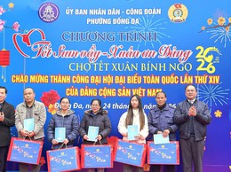“Tết sum vầy – Xuân ơn Đảng”: Lan tỏa tinh thần sẻ chia tại phường Đống Đa