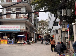 Thường trực HĐND phường Long Biên khảo sát công tác quản lý trật tự đô thị, vệ sinh môi trường và an toàn thực phẩm