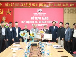 Đảng ủy xã Minh Châu tổ chức Lễ trao tặng Huy hiệu Đảng đợt 03/2/2026 cho các Đảng viên được tuổi tròn – Tôn vinh những cống hiên bền bỉ