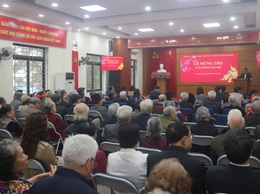 Khương Đình: Mừng thọ gần 1.600 người cao tuổi dịp Xuân Bính Ngọ 2026