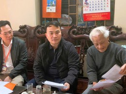 Lãnh đạo phường Tây Tựu trực tiếp gặp gỡ, thuyết phục, vận động hộ gia đình, cá nhân chấp hành nhận tiền đền bù và bàn giao mặt bằng thực hiện dự án khu công nghệ cao sinh học Hà Nội