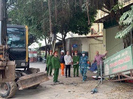 Xã Mỹ Đức ra quân lập lại trật tự đô thị: Quyết tâm xây dựng diện mạo “Sáng – Xanh – Sạch – Đẹp”