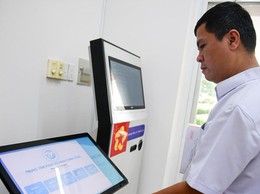 Người dân có thể nộp hồ sơ, nhận kết quả giải quyết thủ tục hành chính qua VNeID