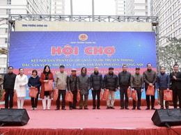 Khai mạc Hội chợ kết nối sản phẩm OCOP, làng nghề truyền thống, đặc sản vùng miền lần thứ 1 trên địa bàn phường Dương Nội