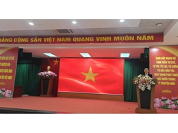 ĐỒNG CHÍ NGUYỄN VĂN HÁCH: PHÓ BÍ THƯ ĐẢNG ỦY – CHỦ TỊCH UBND PHƯỜNG QUÁN TRIỆT NHIỆM VỤ ĐẦU NĂM 2026 TẠI LỄ CHÀO CỜ THÁNG 01/2026