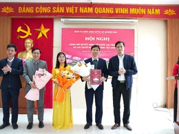 UBND xã Quảng Oai công bố Quyết định tổ chức lại Trạm Y tế và Bổ nhiệm lãnh đạo quản lý