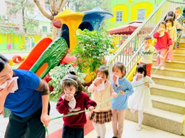 TRƯỜNG MẦM NON HOA MAI THỰC HIỆN DIỄN TẬP PHƯƠNG ÁN CHỮA CHÁY – CỨU NẠN CỨU HỘ