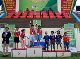 Từ những quân cờ nhỏ đến ước mơ lớn của cô học trò lớp 5A2 trường Tiểu học Tân Mai
