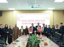 Bí thư Đảng uỷ Nguyễn Tiến Thành: Giữ vững tinh thần “sống tốt đời, đẹp đạo”