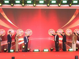 Điểm hẹn mua sắm Tết gắn kết cung cầu tại xã Nội Bài