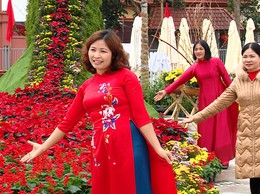 Xã Tiến Thắng rực rỡ sắc Xuân đón năm mới