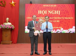 Hội nghị công bố Quyết định của Ban Thường vụ Thành uỷ Chuẩn y Bí thư Đảng uỷ xã Chuyên Mỹ