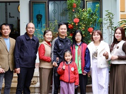 TẤM GƯƠNG SÁNG VỀ LÒNG TRUNG THỰC: “NHẶT ĐƯỢC CỦA RƠI, TRẢ NGƯỜI ĐÁNH MẤT”