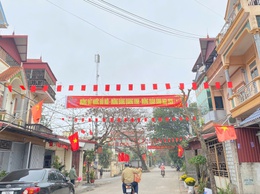 Treo cờ Đảng,  cờ Tổ quốc trang trí trong dịp Tết – lan tỏa khí thế vui tươi, tự hào dân tộc