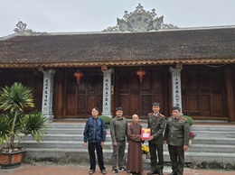 Công an phường Phú Lương đẩy mạnh phong trào “Ba nhất” tại các cơ sở tín ngưỡng, góp phần giữ vững bình yên địa bàn