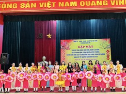 Phường Nghĩa Đô gặp mặt cán bộ, công chức, viên chức và người lao động nhân dịp Tết Nguyên đán Bính Ngọ 2026