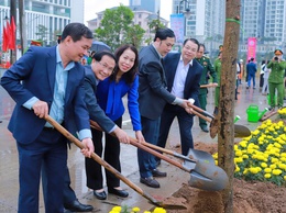 CẦU GIẤY: PHÁT ĐỘNG TẾT TRỒNG CÂY, CHUNG TAY KIẾN TẠO ĐÔ THỊ XANH BỀN VỮNG