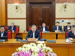 [Video] Thời sự 24h ngày 24/2/2026: Tổng Bí thư Tô Lâm: Tuyệt đối không để xảy ra tình trạng du Xuân kéo dài, lơ là nhiệm vụ