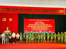 Đảng ủy - HĐND - UBND - Ủy ban MTTQ Việt Nam xã Ô Diên tổ chức Hội nghị gặp mặt thanh niên chuẩn bị lên đường nhập ngũ, tham gia nghĩa vụ Công an nhân dân và quân nhân xuất ngũ năm 2026