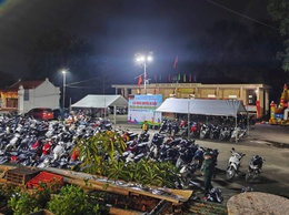 Phát huy truyền thống Bộ đội Cụ Hồ trong mùa lễ hội