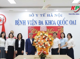 Lãnh đạo xã Kiều Phú chúc mừng Ngày Thầy thuốc Việt Nam 27/2