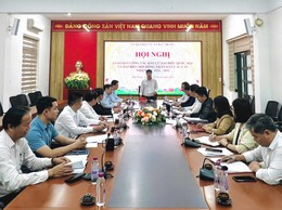 Ủy ban bầu cử xã Bát Tràng giao ban triển khai nhiệm vụ trọng tâm công tác bầu cử