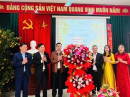 Trạm Y tế xã Tam Hưng gặp mặt kỷ niệm Ngày Thầy thuốc Việt Nam 27/2: Tôn vinh những người tận tụy vì sức khỏe nhân dân